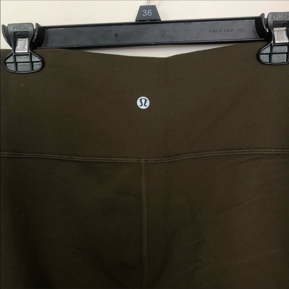Cropped Lululemon leggings - Picture 3 of 6